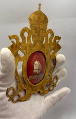 Bronze gilded Reliquary w relics of Apostle Peter