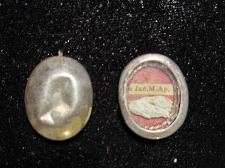 Relic of Saint James the Greater, Apostle in pure sterling silver reliquary
